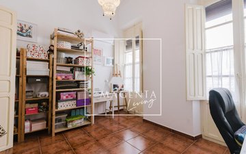 Property slide 19