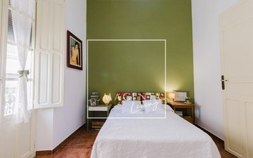 Property slide 11