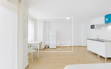 Property slide 14