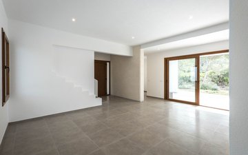 Property slide 7