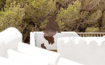 Property slide 7