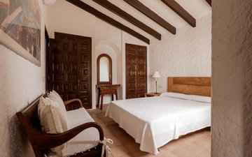 Property slide 25