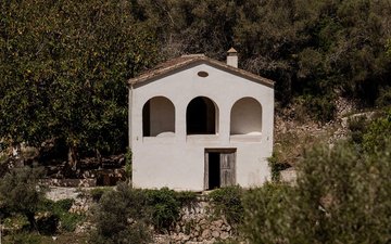Property slide 3