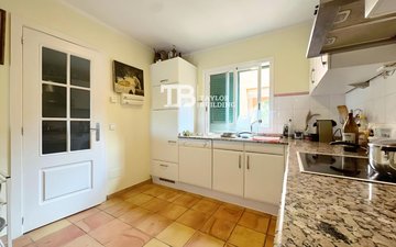 Property slide 11