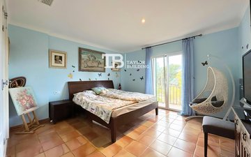 Property slide 15