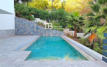Property slide 15