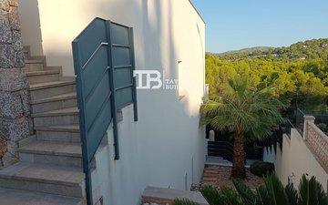 Property slide 30