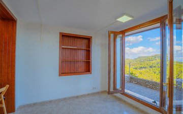 Property slide 15