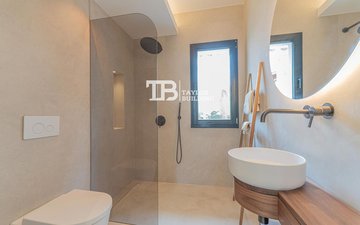 Property slide 33