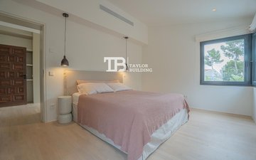 Property slide 19