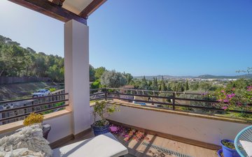 Property slide 14