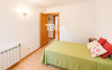 Property slide 17