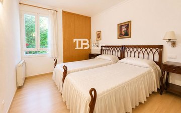 Property slide 14