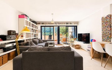 Property slide 14
