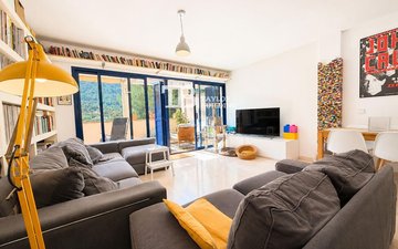 Property slide 8