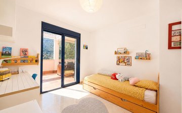 Property slide 29