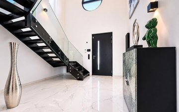 Property slide 18