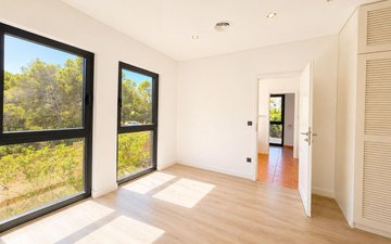 Property slide 34