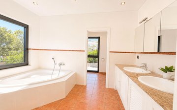 Property slide 35