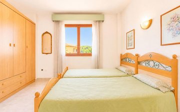 Property slide 17