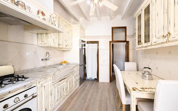 Property slide 17