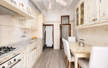 Property slide 18