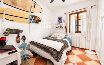 Property slide 19