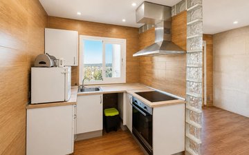 Property slide 9