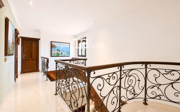 Property slide 25