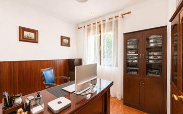 Property slide 19