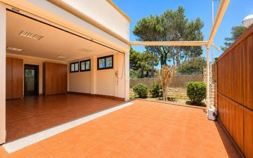 Property slide 30