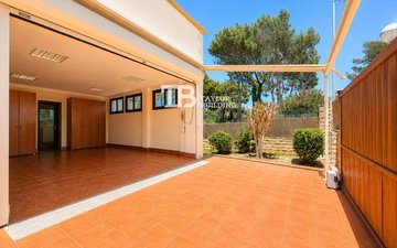 Property slide 30