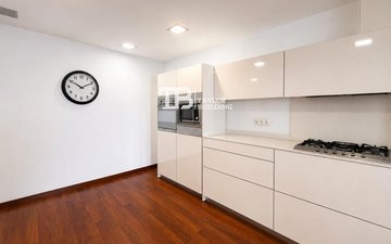 Property slide 17