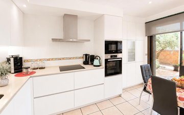 Property slide 10