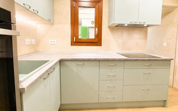 Property slide 5