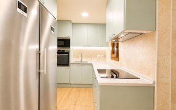 Property slide 7