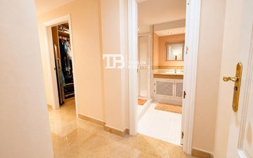 Property slide 22