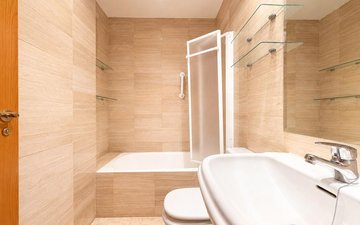 Property slide 24