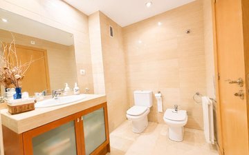 Property slide 17