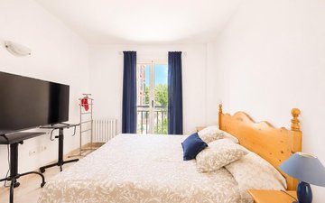 Property slide 18