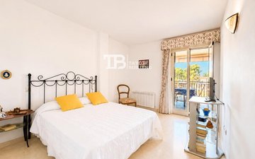 Property slide 22