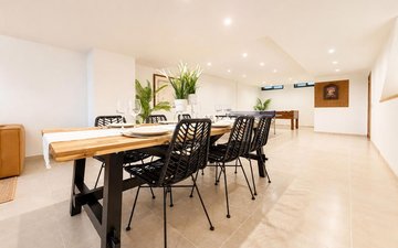 Property slide 25