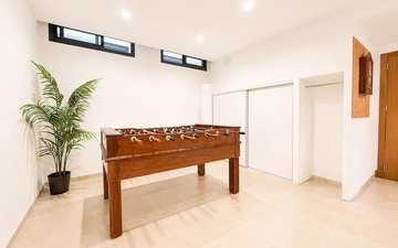 Property slide 27