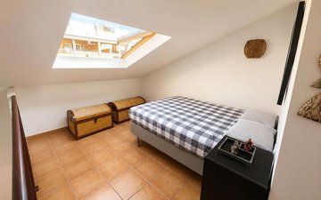 Property slide 17