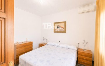 Property slide 22