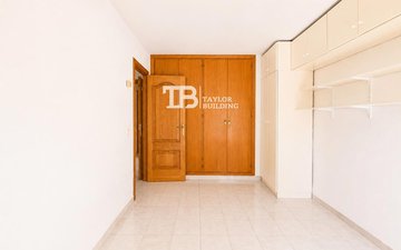 Property slide 25