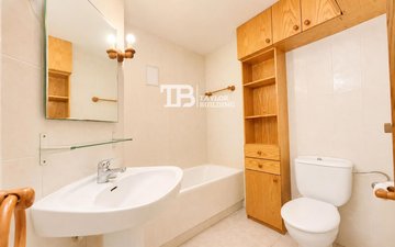 Property slide 28