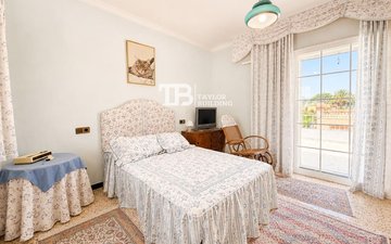 Property slide 14