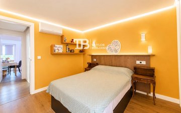 Property slide 19