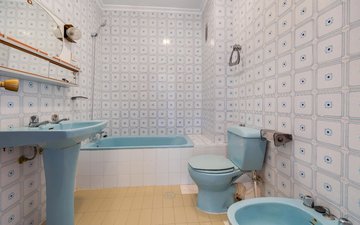 Property slide 24
